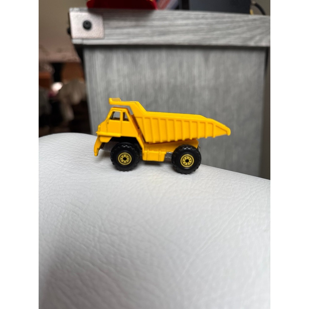 Vintage 1979 Mattel Hot Wheels Workhorses CAT Dump‎ Truck Diecast Toy Vehicle